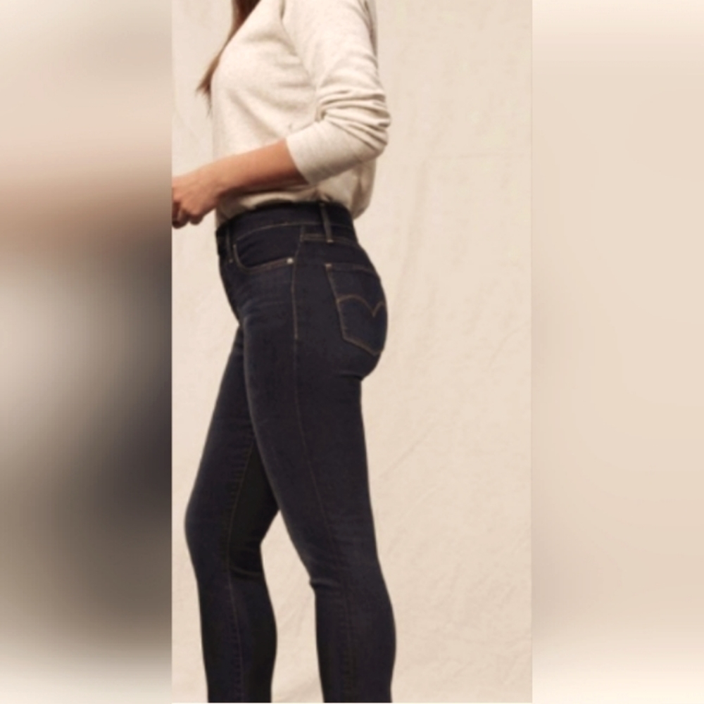 Levi's Premium 311 Shaping Skinny Jean in Ultra Black. Sexy, Sculpting + Classic
